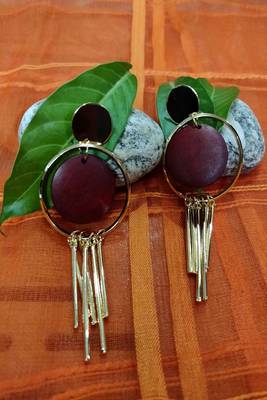 Red earrings 1