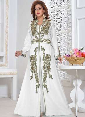 White embroidered georgette islamic-kaftans With Sun-proof hijab 1