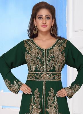 Green embroidered georgette islamic-kaftans With Sun-proof hijab 2