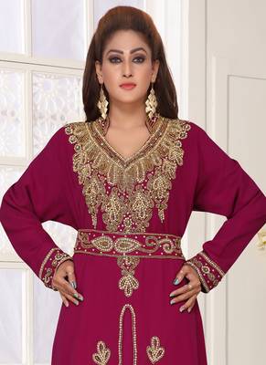 Magenta embroidered georgette islamic-kaftans With Sun-proof hijab 2