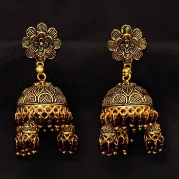 Maroon jhumkas 1