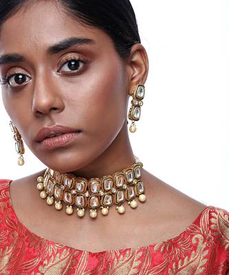 Kundan Choker With Earrings 1