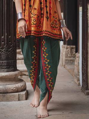 Green and Orange Cotton Thread Work Woven Kurta and Tulip Pants Set 4