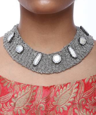 Silver Neckpiece 2
