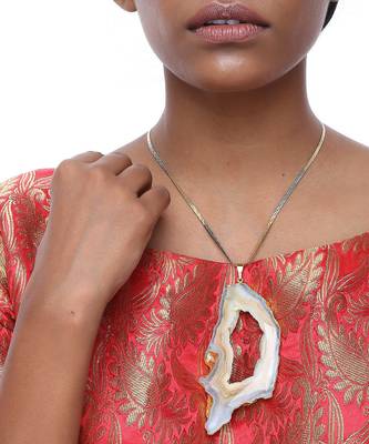 Druzy Neckpiece 1