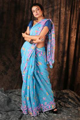 Sky Blue Small Butta Jamdani Wth Floral Border And Pallu 1