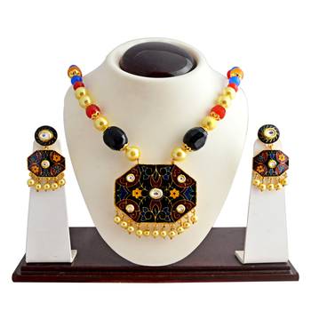 Multicolor Necklaces 1