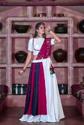 White Embroidered Cotton Indian Traditional Navratri Dandiya Raas Garba Festival Function Semi Stitched Lehenga Choli 3