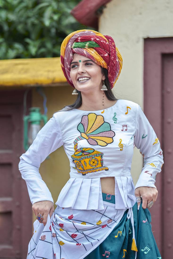 Green Embroidered Cotton Indian Traditional Navratri Dandiya Raas Garba Festival Function Semi Stitched Lehenga Choli