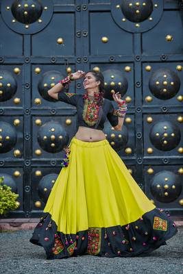 Green Embroidered Cotton Indian Traditional Navratri Dandiya Raas Garba Festival Function Semi Stitched Lehenga Choli 4