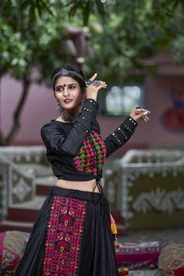 Black Embroidered Cotton Indian Traditional Navratri Dandiya Raas Garba Festival Function Semi Stitched Lehenga Choli 4