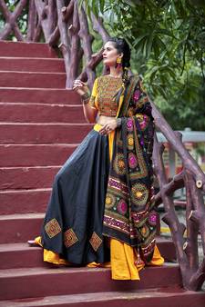 Black Embroidered Cotton Indian Traditional Navratri Dandiya Raas Garba Festival Function Semi Stitched Lehenga Choli