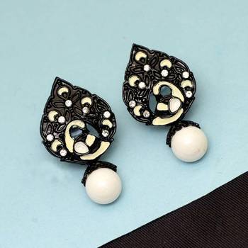 White danglers-drops 2