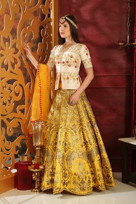 Yellow Embroidered Silk Blend Semi Stitched Lehenga Choli 2