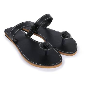 Black Synthetic Leather Sandals Woman Indian Shoes Vintage Style Flip Flops 1