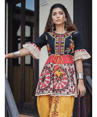 Black big floral khadi kedia set with handmade latkan 2