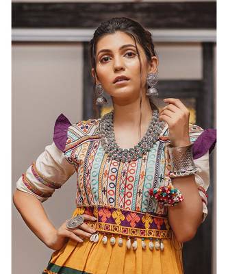 Banjaran yoke and flair in harmony with shell lace kedia set 4