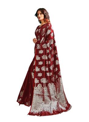 Red woven banarasi silk blend saree with blouse 3