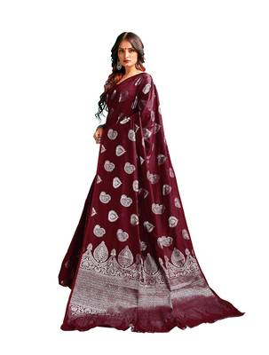 Coffee woven banarasi silk blend saree with blouse 3