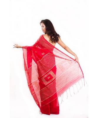 Lady in Red Wrap in 1 Minute Saree 3