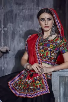 Black And Red Gamthi Hand Embroidered Cotton Traditional Dandiya Raas Garba Navratri Lehenga For Festival
