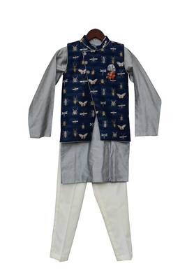 Grey Kurta with Printed Nehru Jacket Set 2