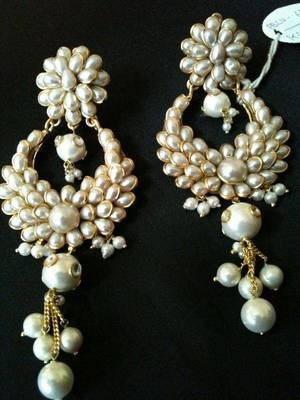 Pearl Heavy Earring 1