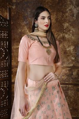 Peach Sequins Embroidered Silk Semi Stitched Bridal Lehenga 2