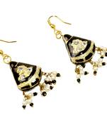 Traditional Design Black Lacquer Fashion Earrings
