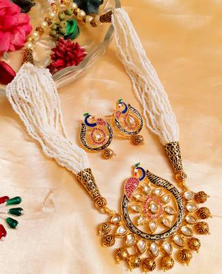 Royal Peacock White Kundan Necklace Sets 1