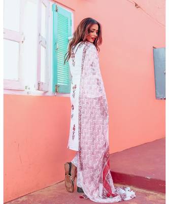 White Mughlai Handblock Suit With Chiffon Dupatta 6