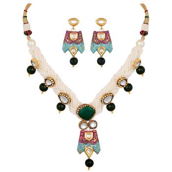 Stylish Designer Princess Style Gold Plated Kundan Necklace Set For Women 3