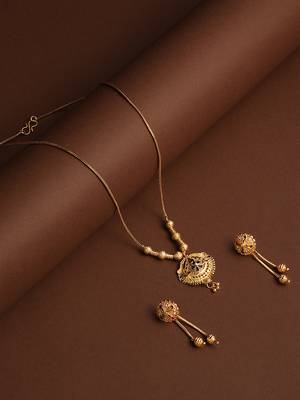 Asmitta Traditional 1 Gram Gold Plated Matinee Style Pendant Set For Women 1