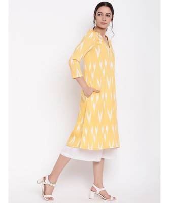 Yellow Ikkat Print Kurta Set 2