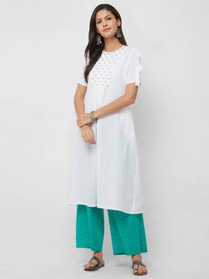 White embroidered cotton kurta-sets 4