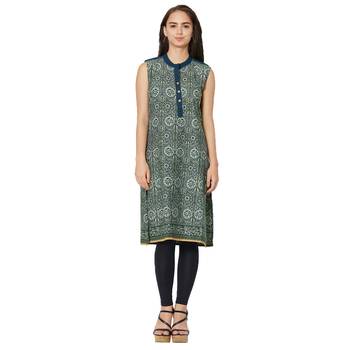 Women's Navy Cotton Printed A-line Kurti 4