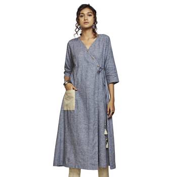 Women's Grey Cotton 3/4th Sleeved A-line Kurti 1