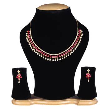 Pink Cubic Zirconia Necklaces 4