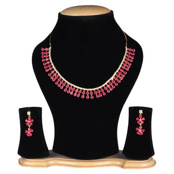Pink Cubic Zirconia Necklaces 3
