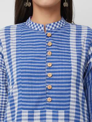 Blue plain cotton kurtas-and-kurtis 5