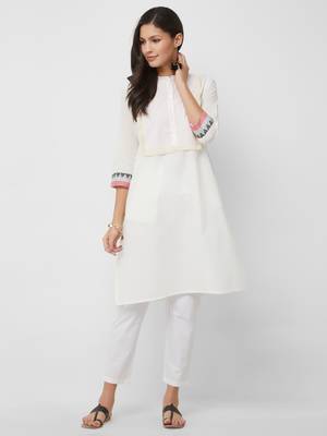 White plain cotton kurtas-and-kurtis 4