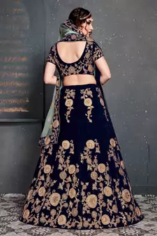 dark blue zari embroidered wedding bridal velvet lehenga set choli with dupatta with dupatta