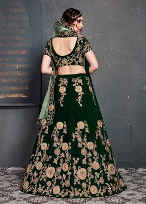 Dazzling Dark-Green Embroidered Velvet Wedding Bridal Lehenga Choli With Dupatta 2