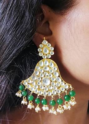 Gold earrings 1