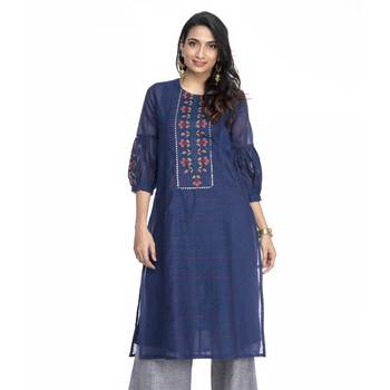 Women's Blue Chanderi Checks Printed Round Neck Straight Kurti 1