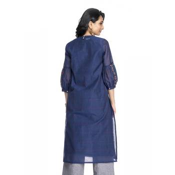 Women's Blue Chanderi Checks Printed Round Neck Straight Kurti 2