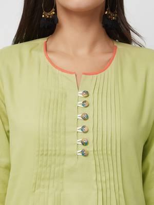 Women's The Anshumi Kurti in Handloom Cotton 5