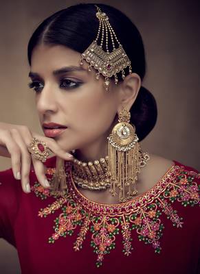 Red Embroidered Georgette Semi Stitched Salwar With Dupatta 3