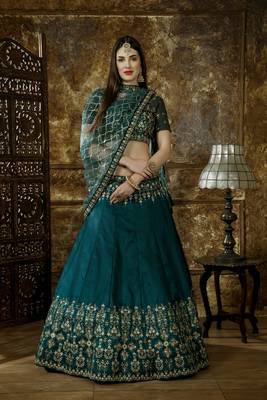 Green Zari & Sequins Embroidered Taffeta Satin Semi-Stitched Lehenga Choli with real mirror pasting work 1