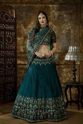 Green Zari & Sequins Embroidered Taffeta Satin Semi-Stitched Lehenga Choli with real mirror pasting work 4